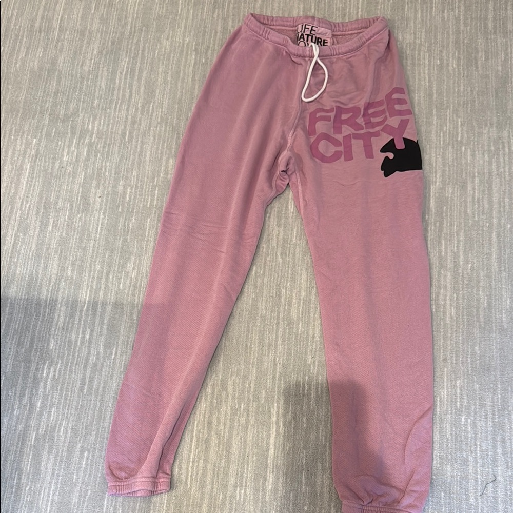 FREECITY | Cotton Logo Sweatpants | Size S